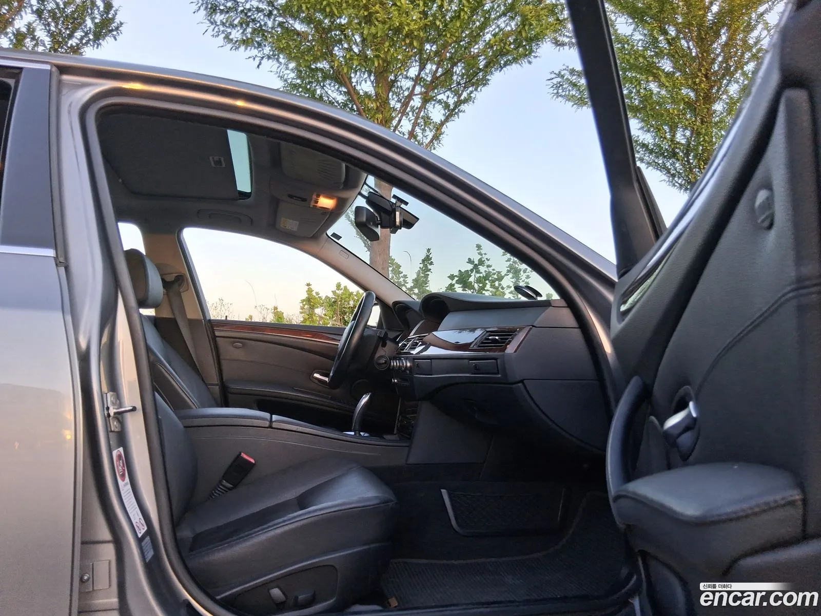 BMW 5 Series 2009 — 10