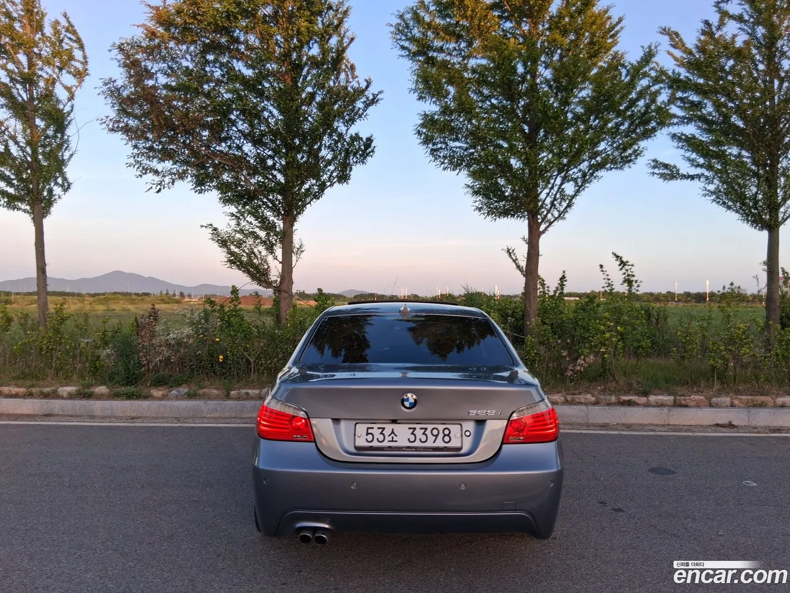 BMW 5 Series 2009 — 14