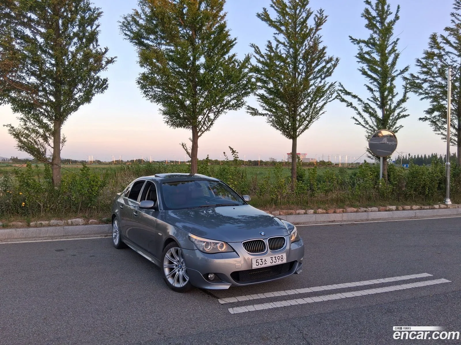 BMW 5 Series 2009 — 20