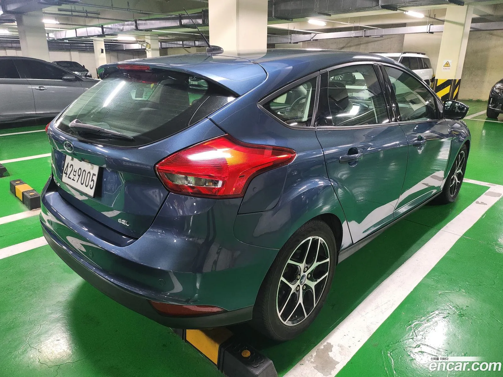 Ford Focus 2019 — 10