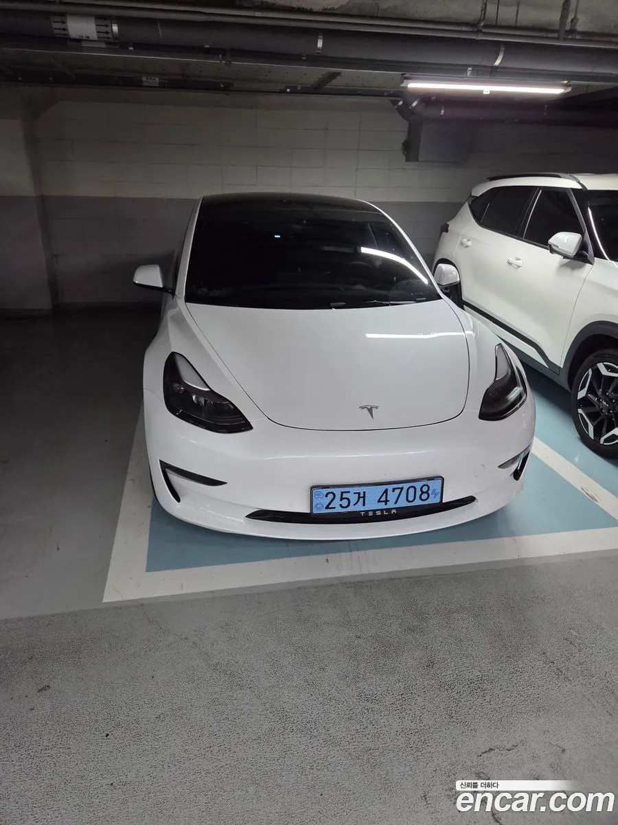 Tesla Model 3 2022 — 8