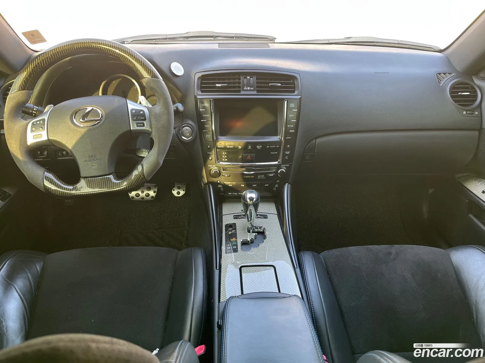 Lexus IS F 2010 — 15