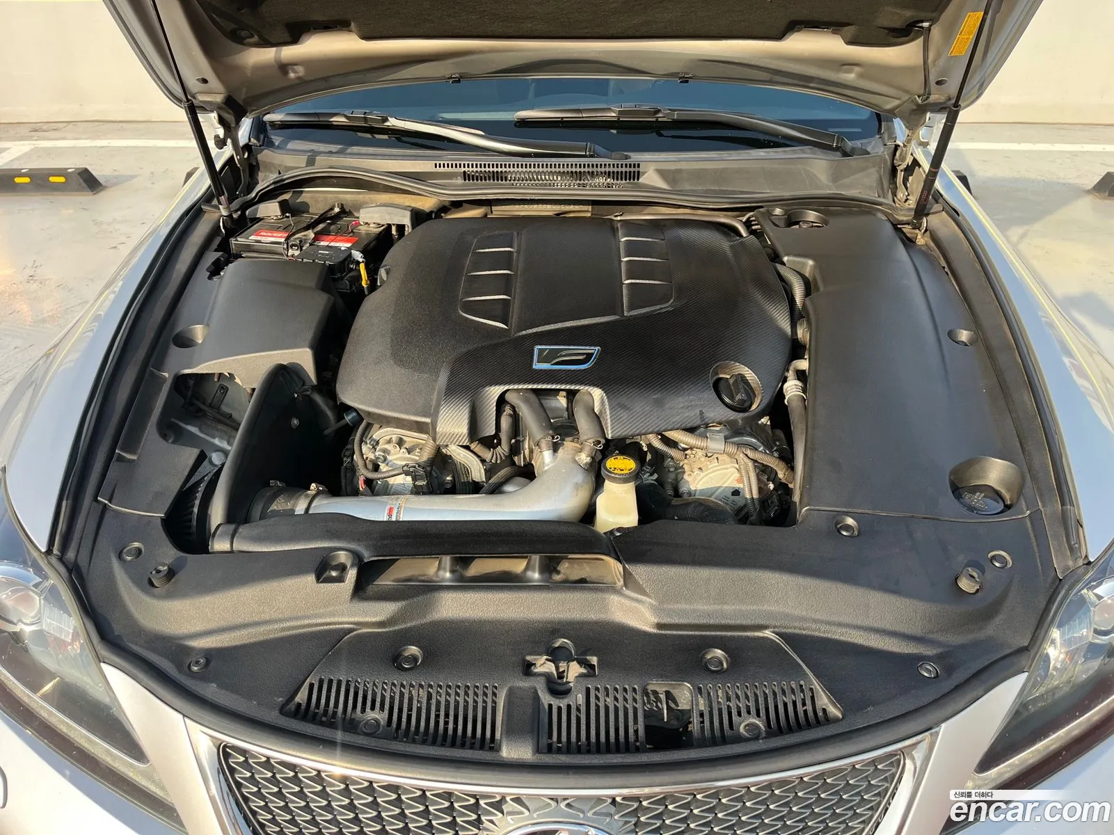 Lexus IS F 2010 — 14