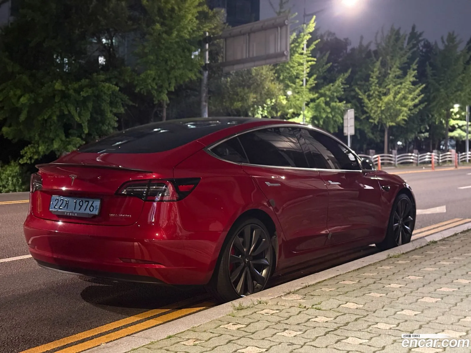 Tesla Model 3 2020 — 14