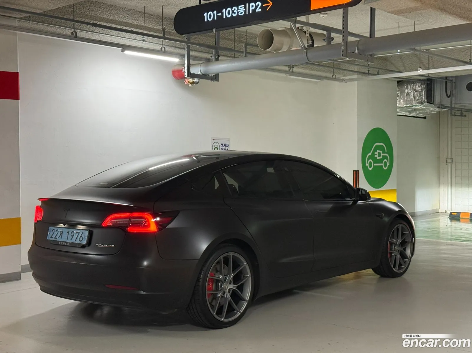 Tesla Model 3 2020 — 19