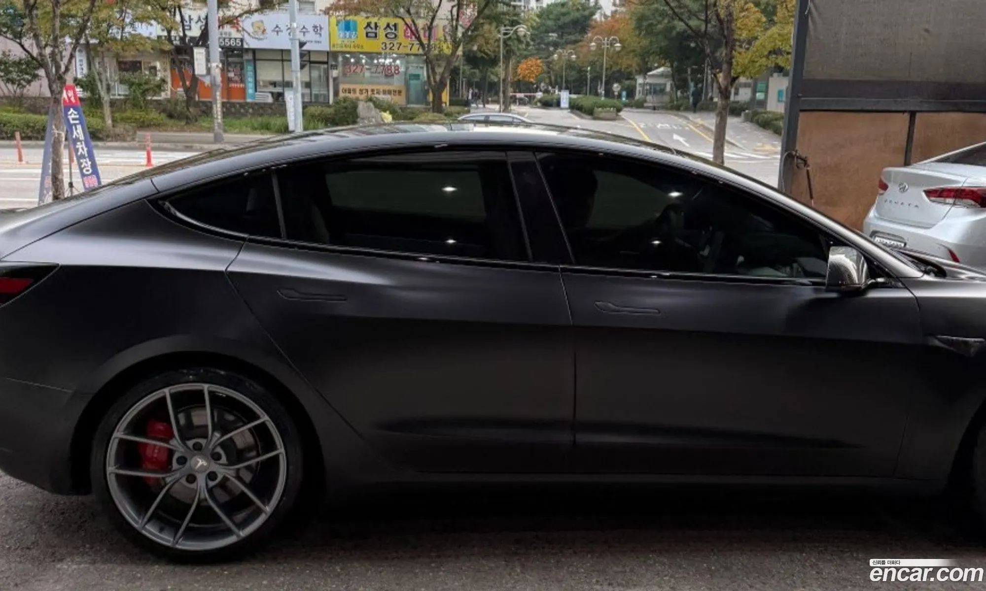 Tesla Model 3 2020 — 13