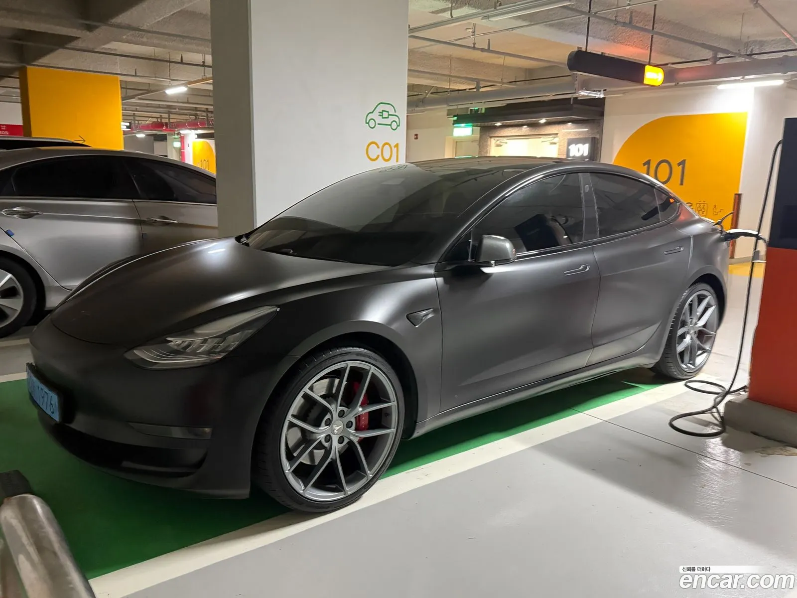 Tesla Model 3 2020 — 10