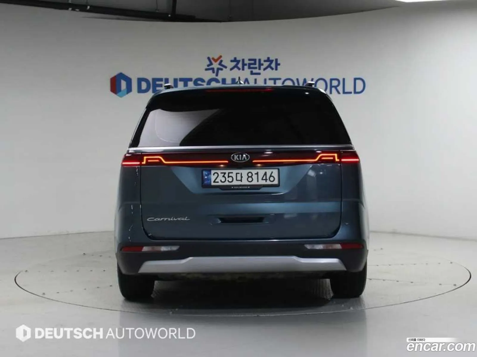 Kia Carnival 2021 — 3
