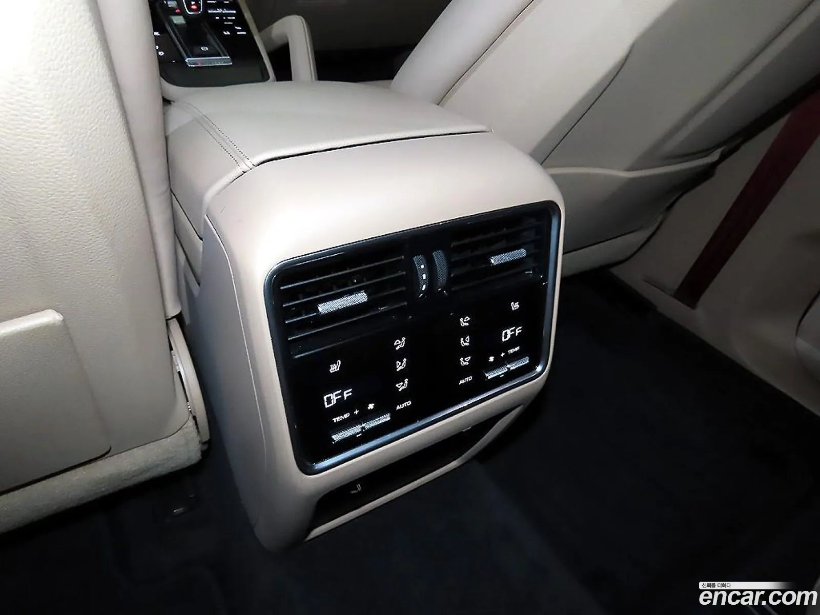 Porsche Cayenne 2022 — 4
