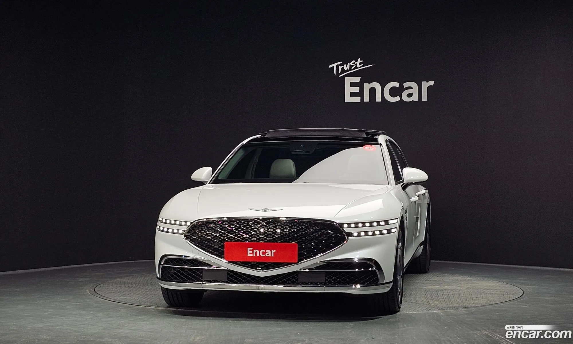 Genesis G90 2022 KMTFE11DDNU015328 — 3