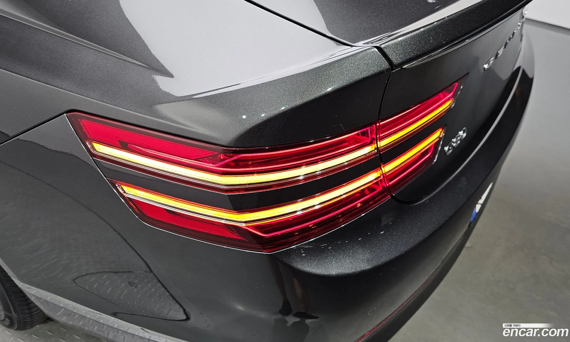 Genesis G80 2022 KMTGB41CDNU147758 — 28