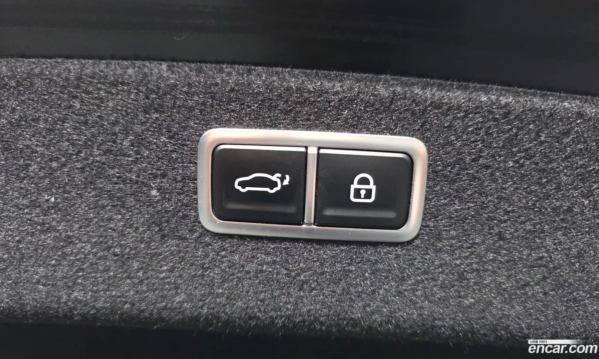 Genesis G80 2022 KMTGB41CDNU126604 — 8