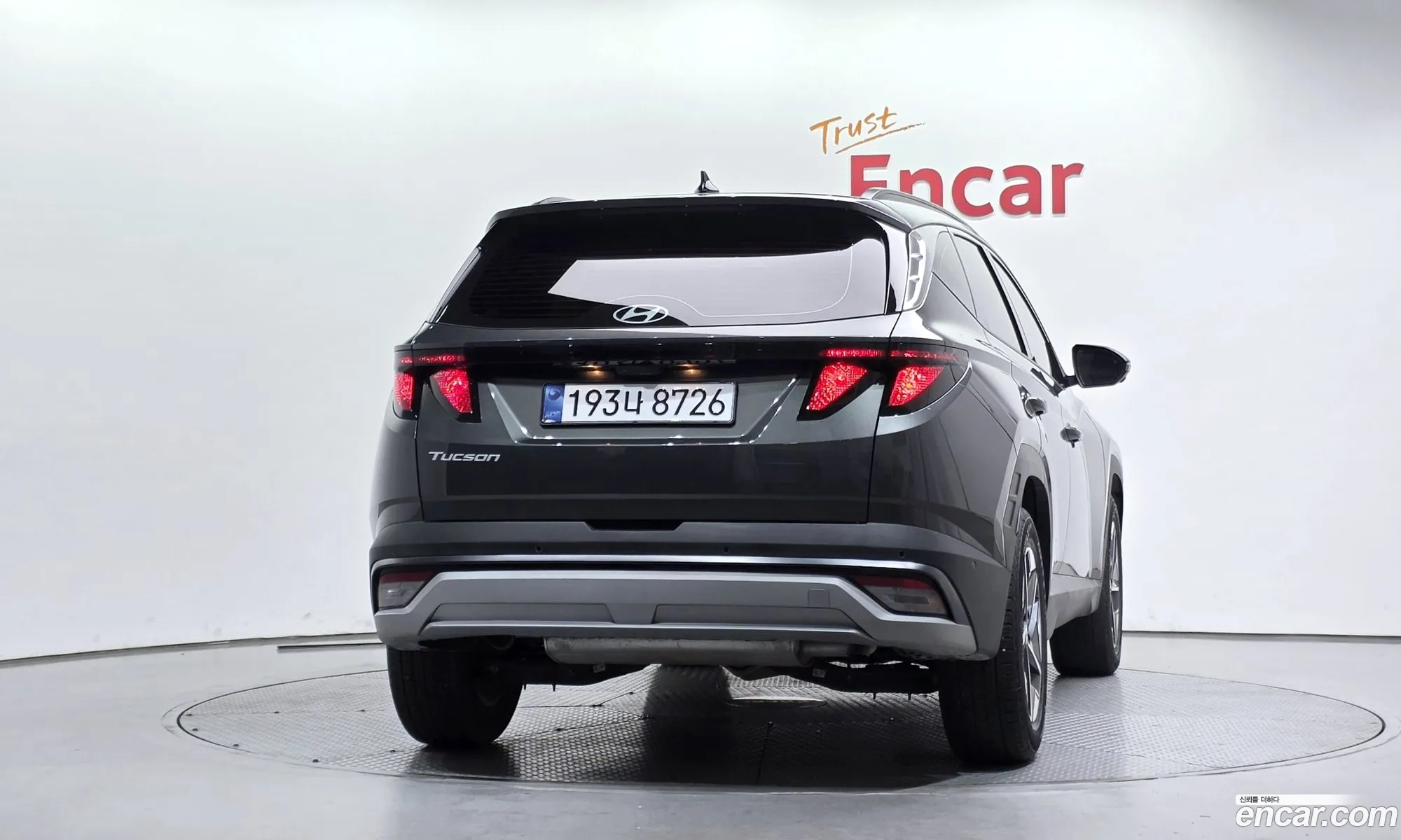 Hyundai Tucson Hybrid 2025 — 2