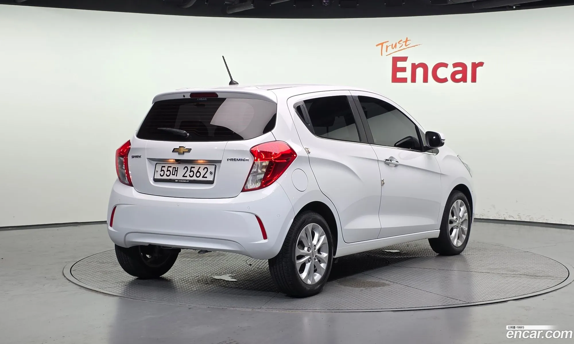Chevrolet (GM Daewoo) Spark 2019 KLYDC487DKC230210 — 12