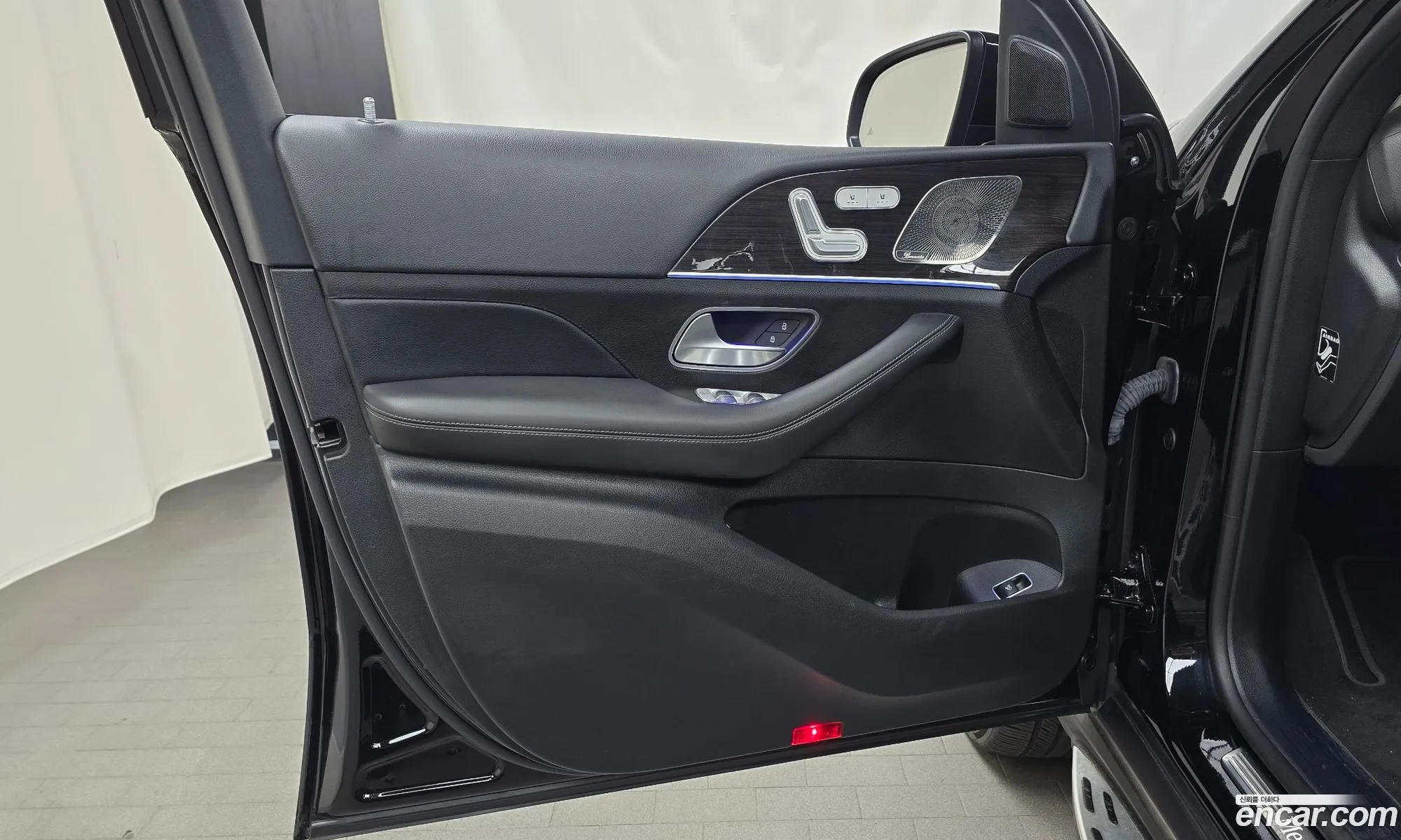 Mercedes-Benz GLE-Class W167 2022 — 18