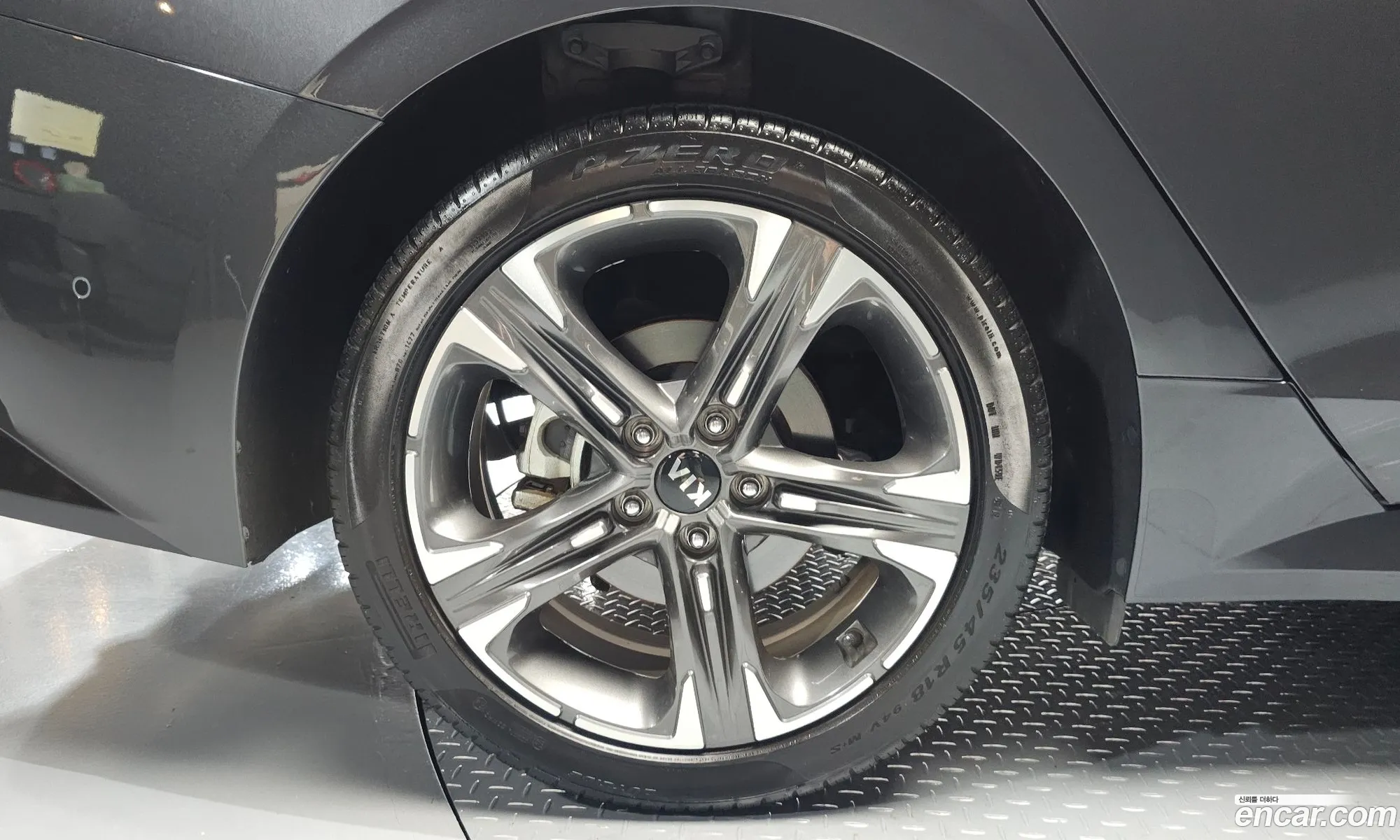 Kia K5 2020 KNAG541ABLA049768 — 8
