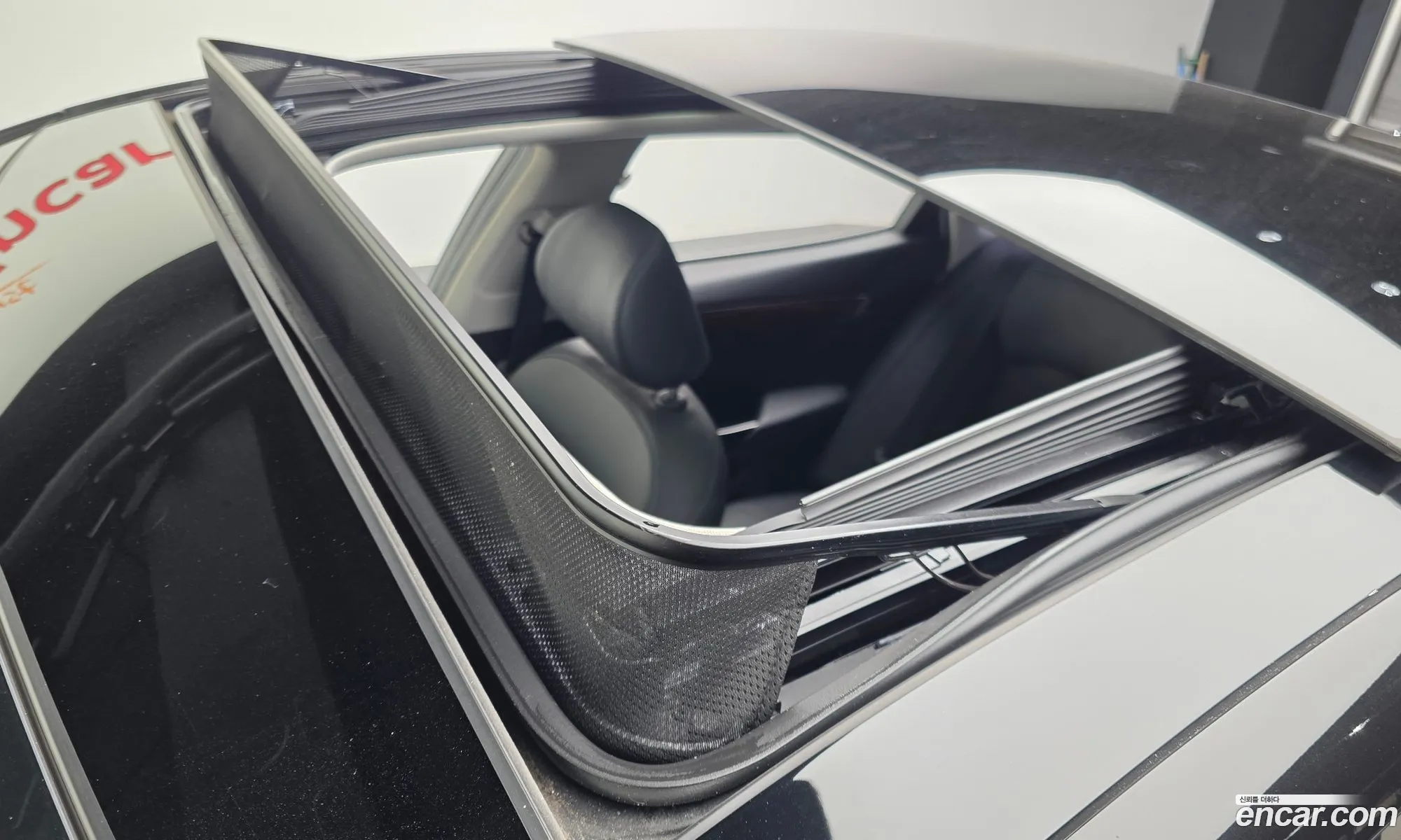 Kia K7 2017 — 22