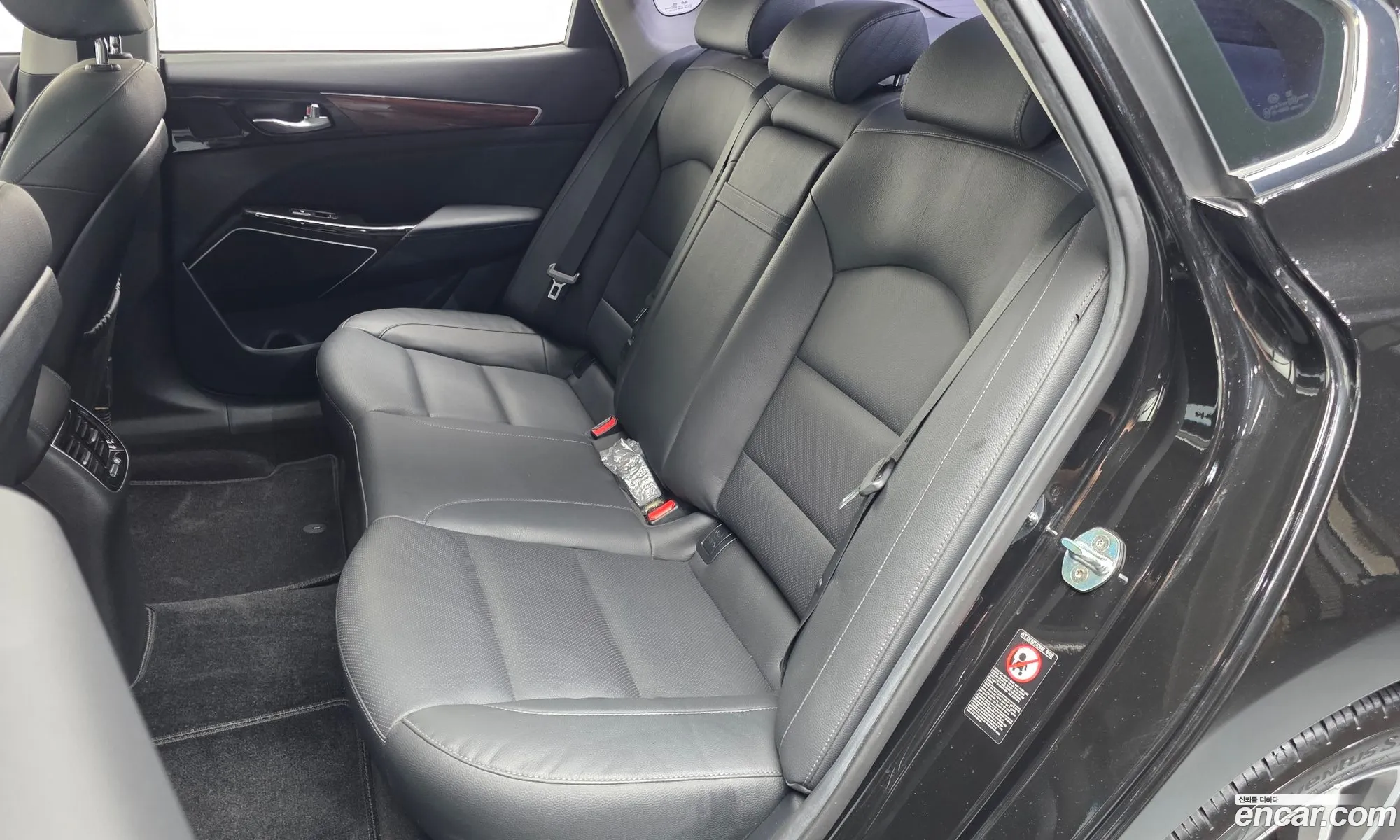 Kia K7 2017 — 18