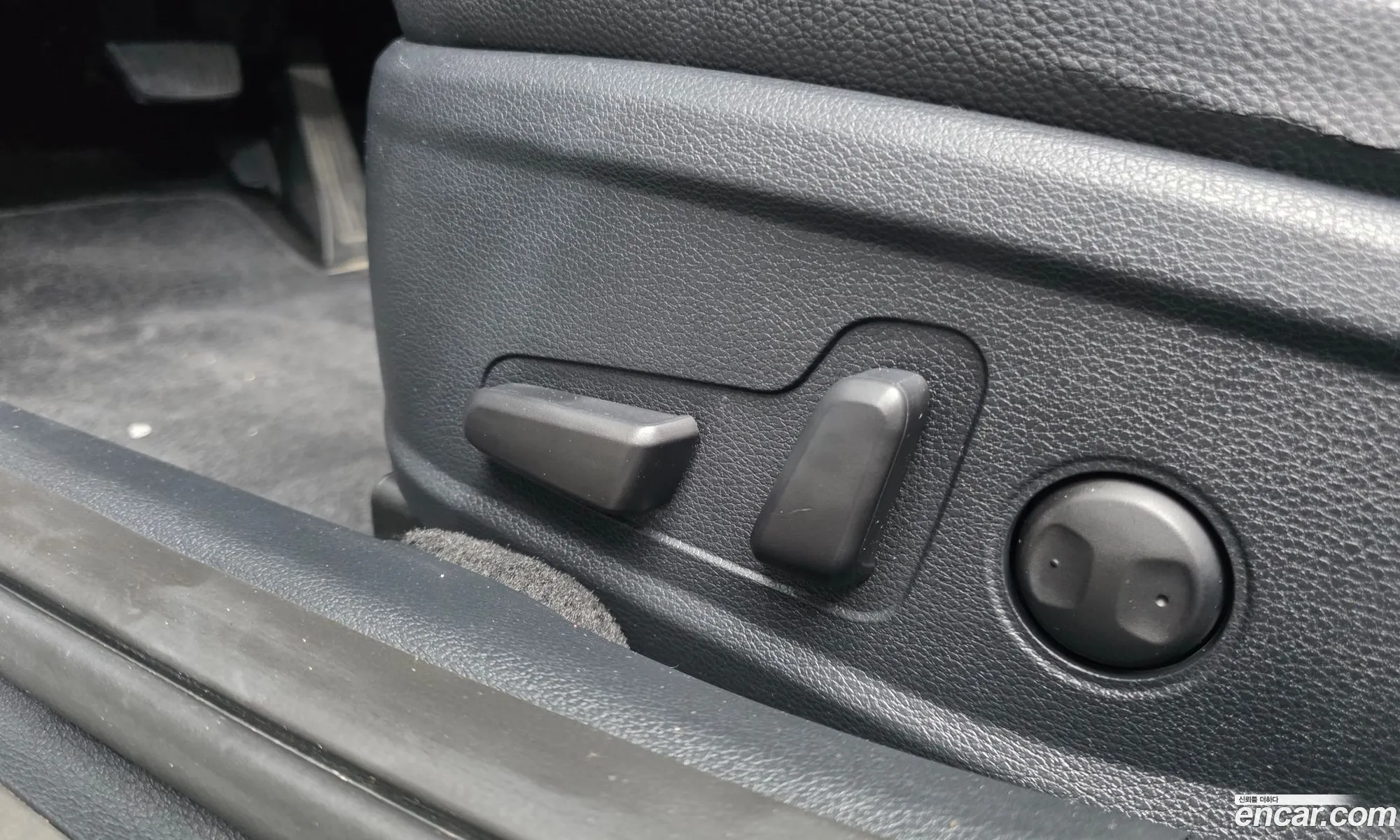 Kia K7 2017 — 27