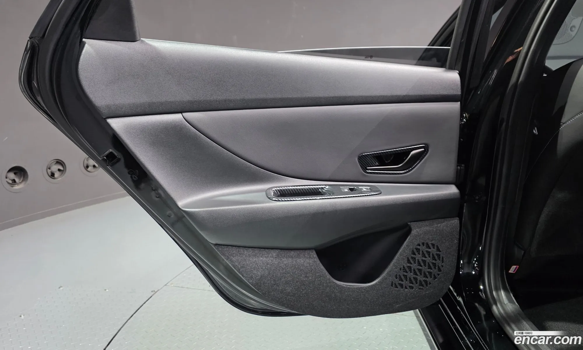 Hyundai Elantra 2026 — 29
