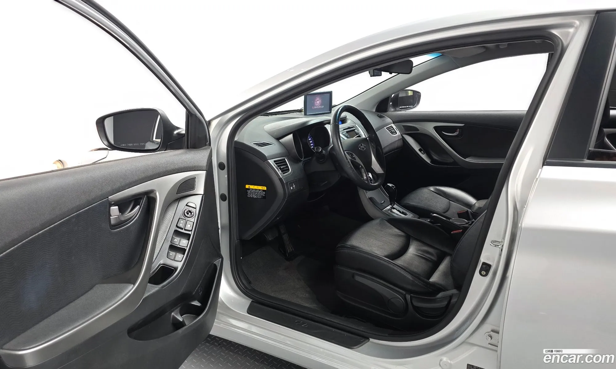 Hyundai Elantra MD 2011 KMHDG41DBCU322147 — 22