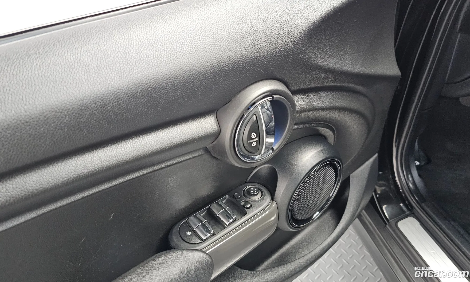 Mini Cooper D 2015 — 11
