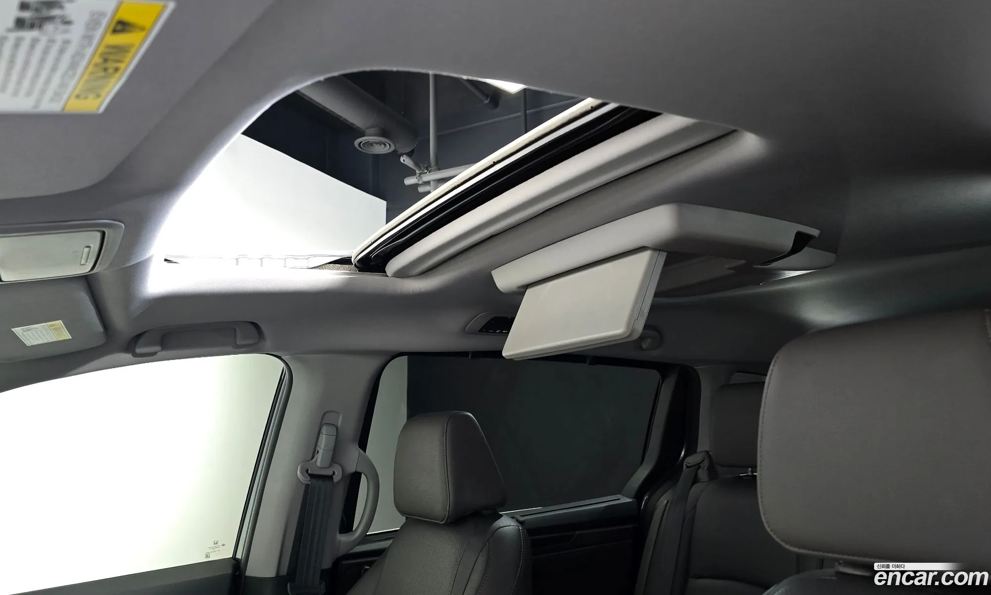 Honda Odyssey 2018 5KBRL6880KB600470 — 11