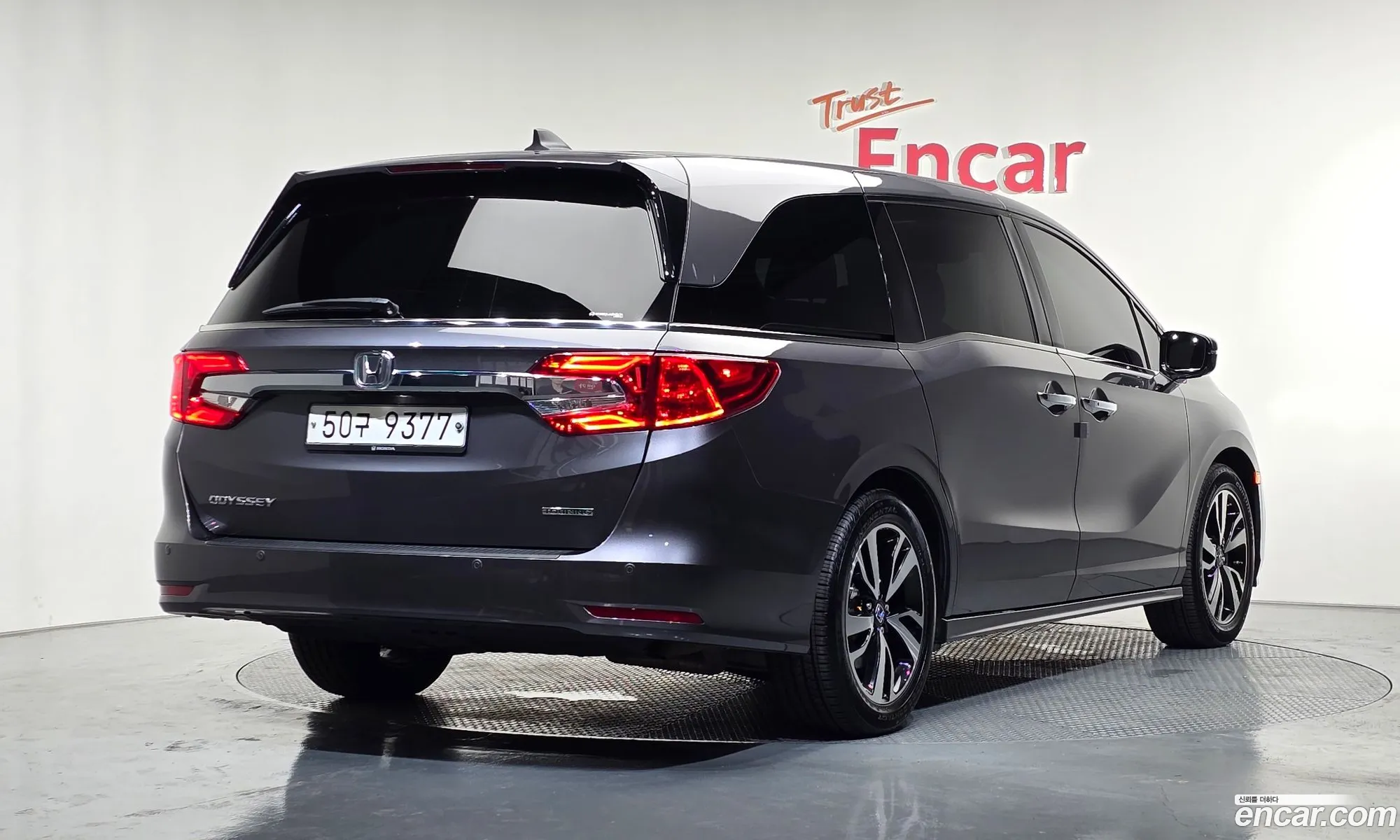 Honda Odyssey 2018 5KBRL6880KB600470 — 28