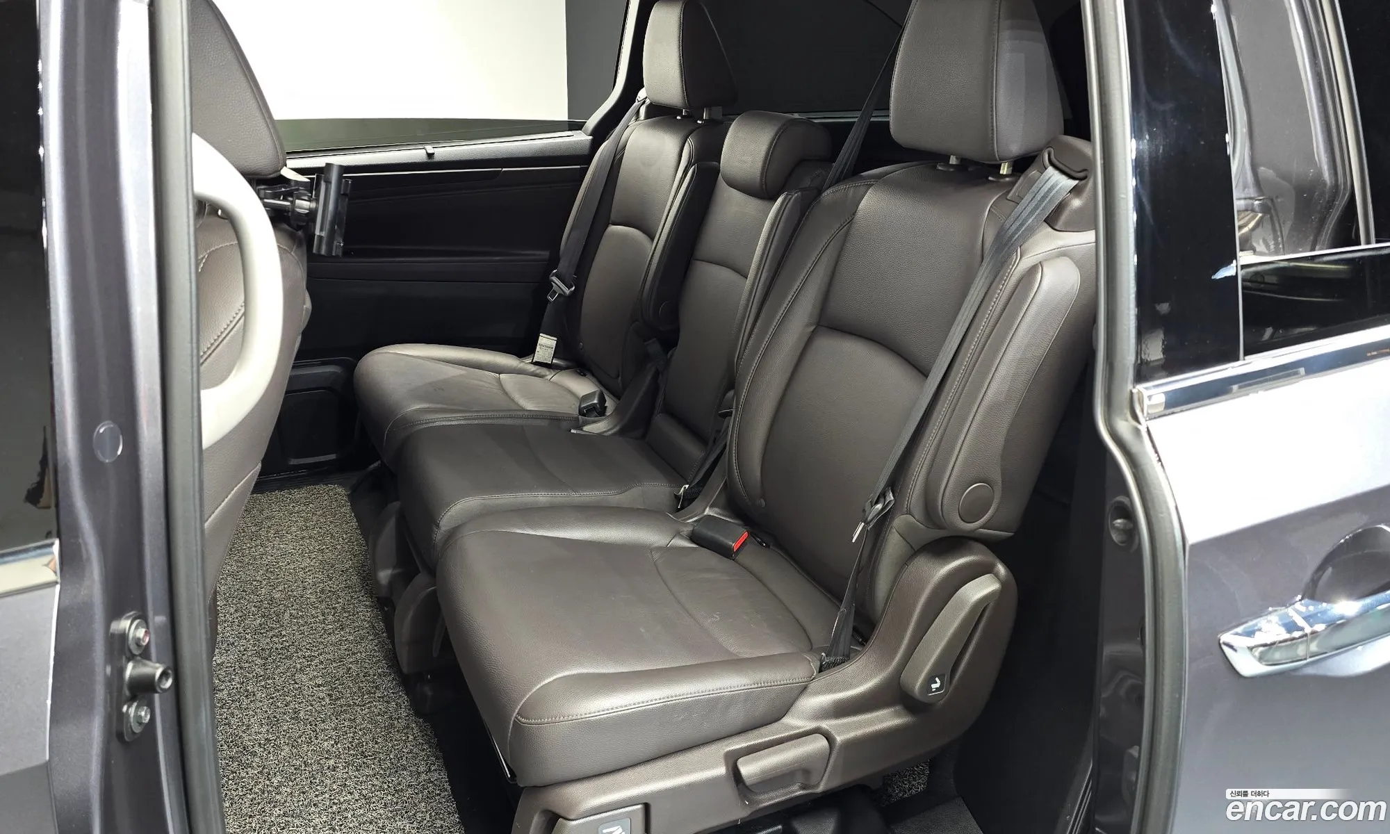 Honda Odyssey 2018 5KBRL6880KB600470 — 3