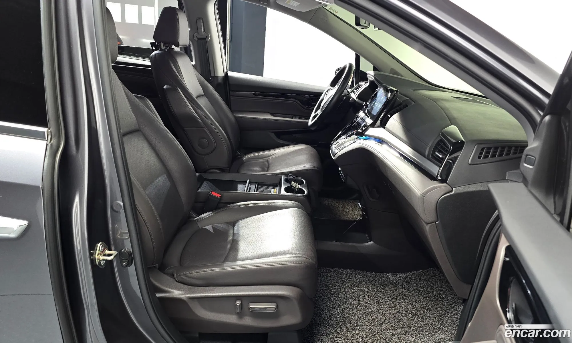 Honda Odyssey 2018 5KBRL6880KB600470 — 33