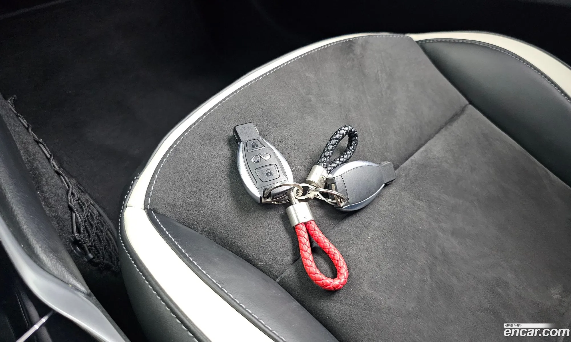 Infiniti Q30