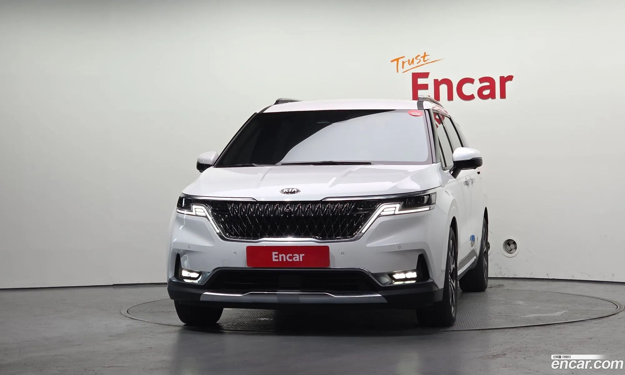 Kia Carnival 2020 KNANC81BBMS022686 — 4