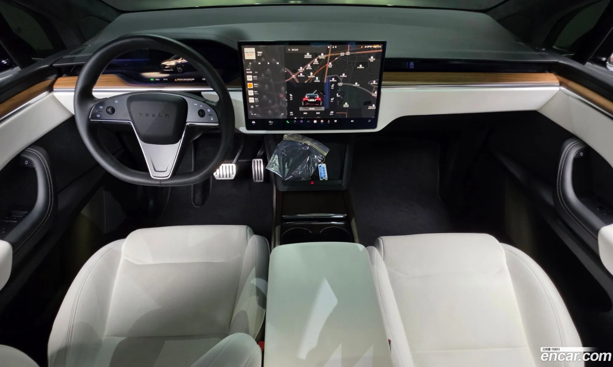 Tesla Model X 2023 7SAXCDE59PF397384 — 3