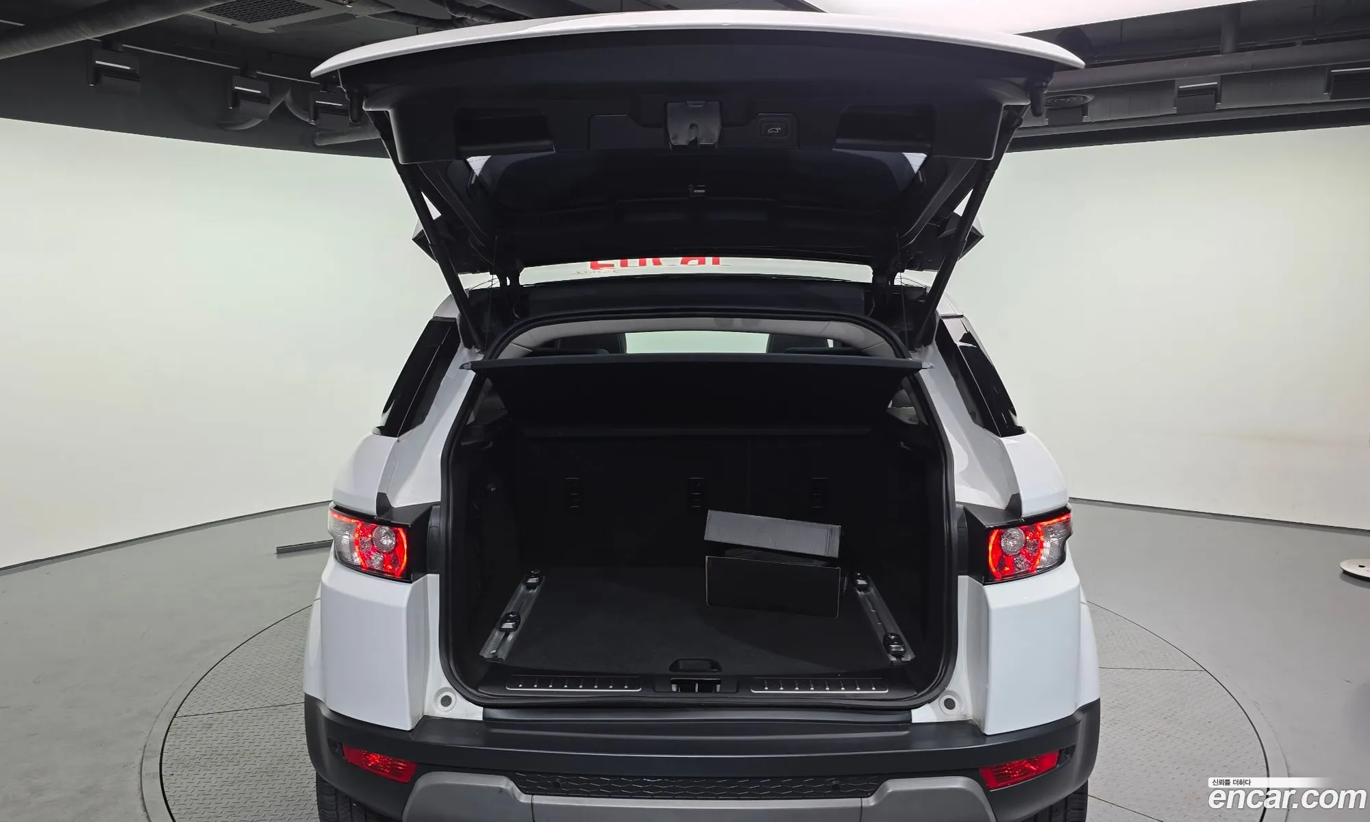 Land Rover Range Rover Evoque 2014 SALVA2BE6EH954583 — 3