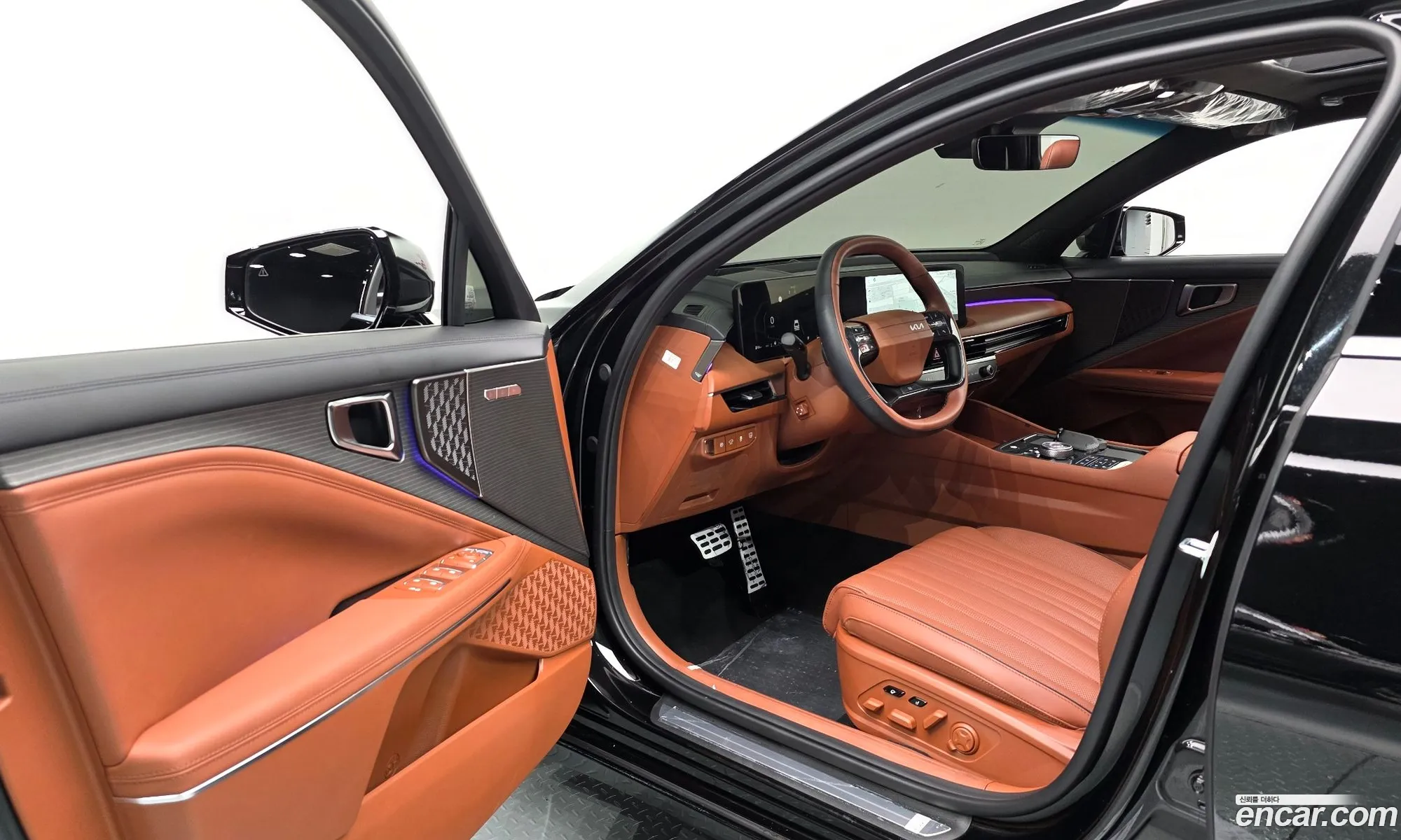 Kia K8 Hybrid 2024 — 17