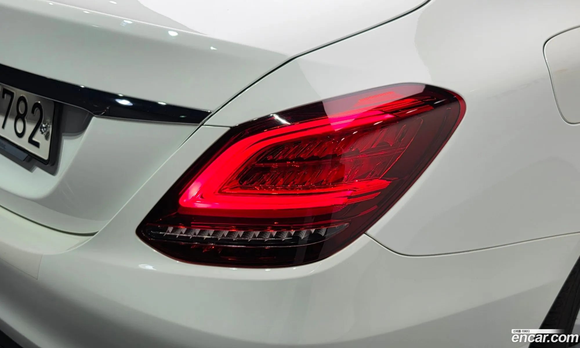 Mercedes-Benz C-Class W205 2020 — 31