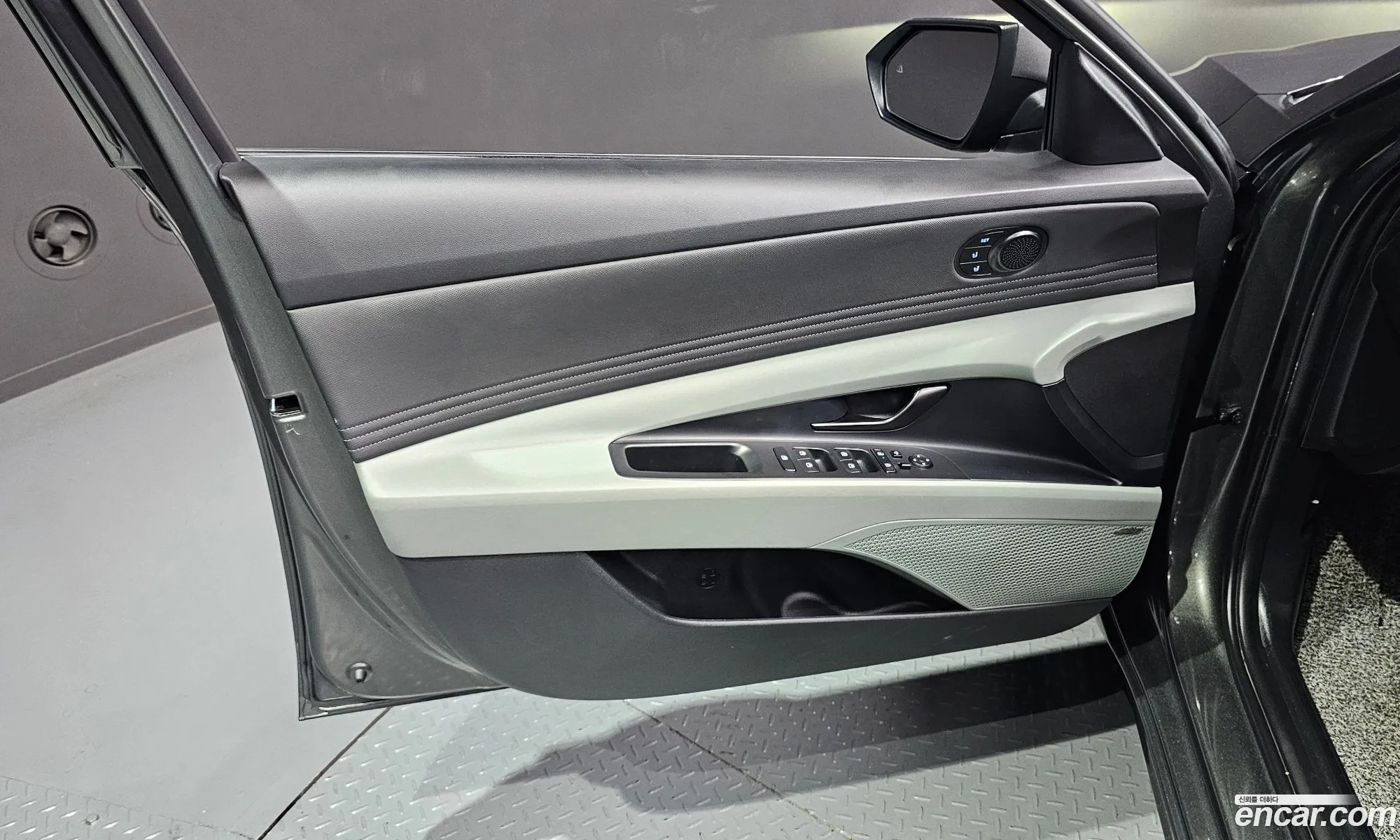 Hyundai Elantra 2024 — 11