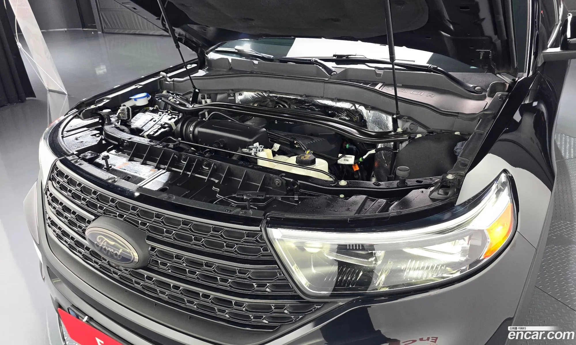 Ford Explorer 6th Gen 2019 1FMSK8FH8LGA95980 — 27