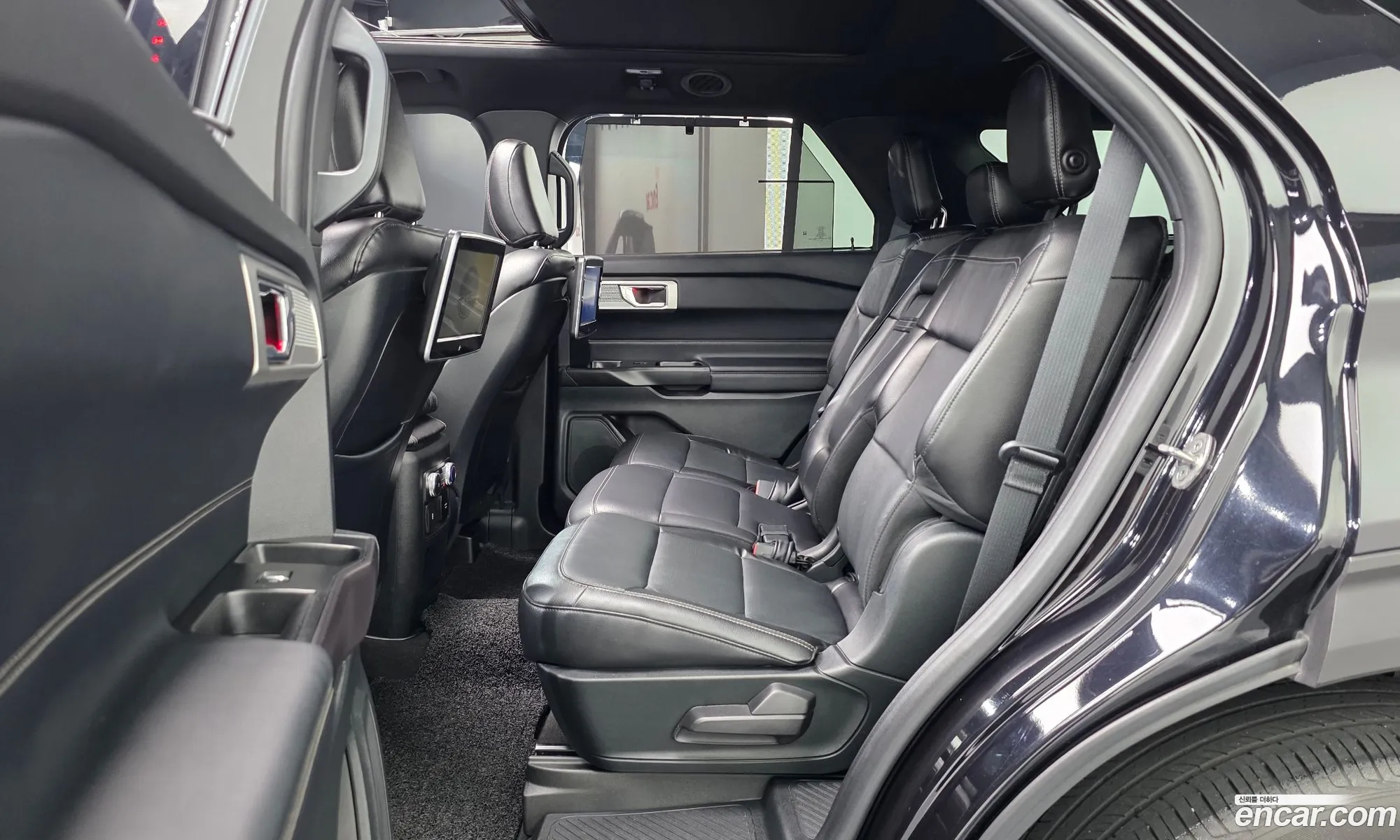 Ford Explorer 6th Gen 2019 1FMSK8FH8LGA95980 — 23