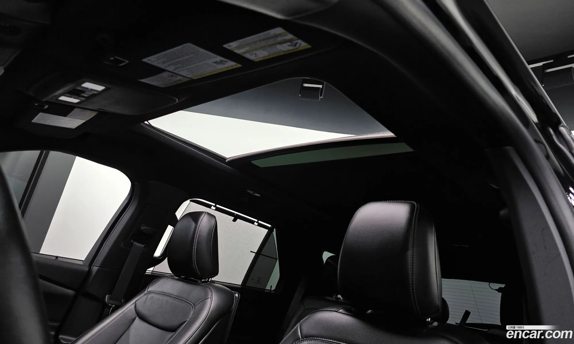 Ford Explorer 6th Gen 2019 1FMSK8FH8LGA95980 — 31