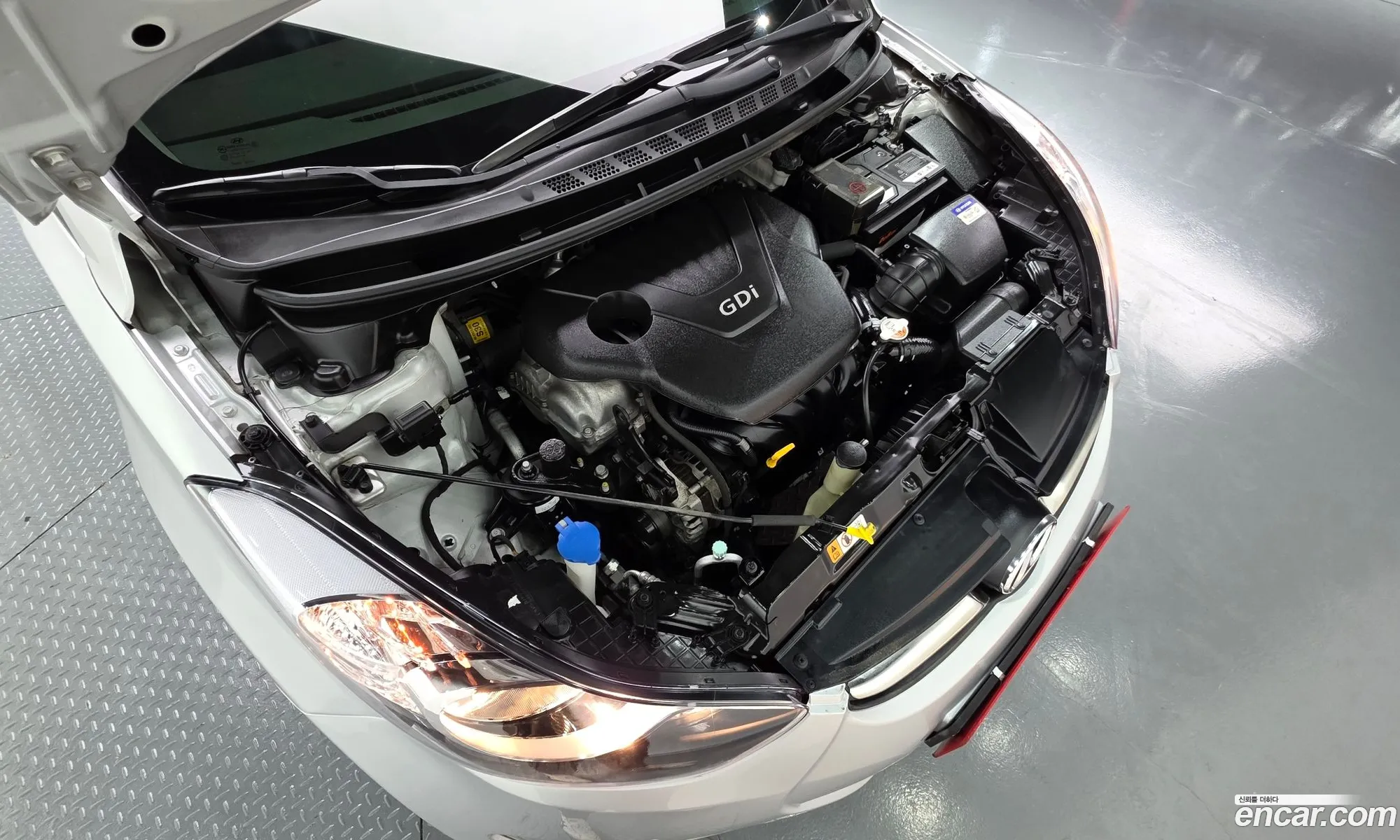 Hyundai Elantra MD 2013 — 13
