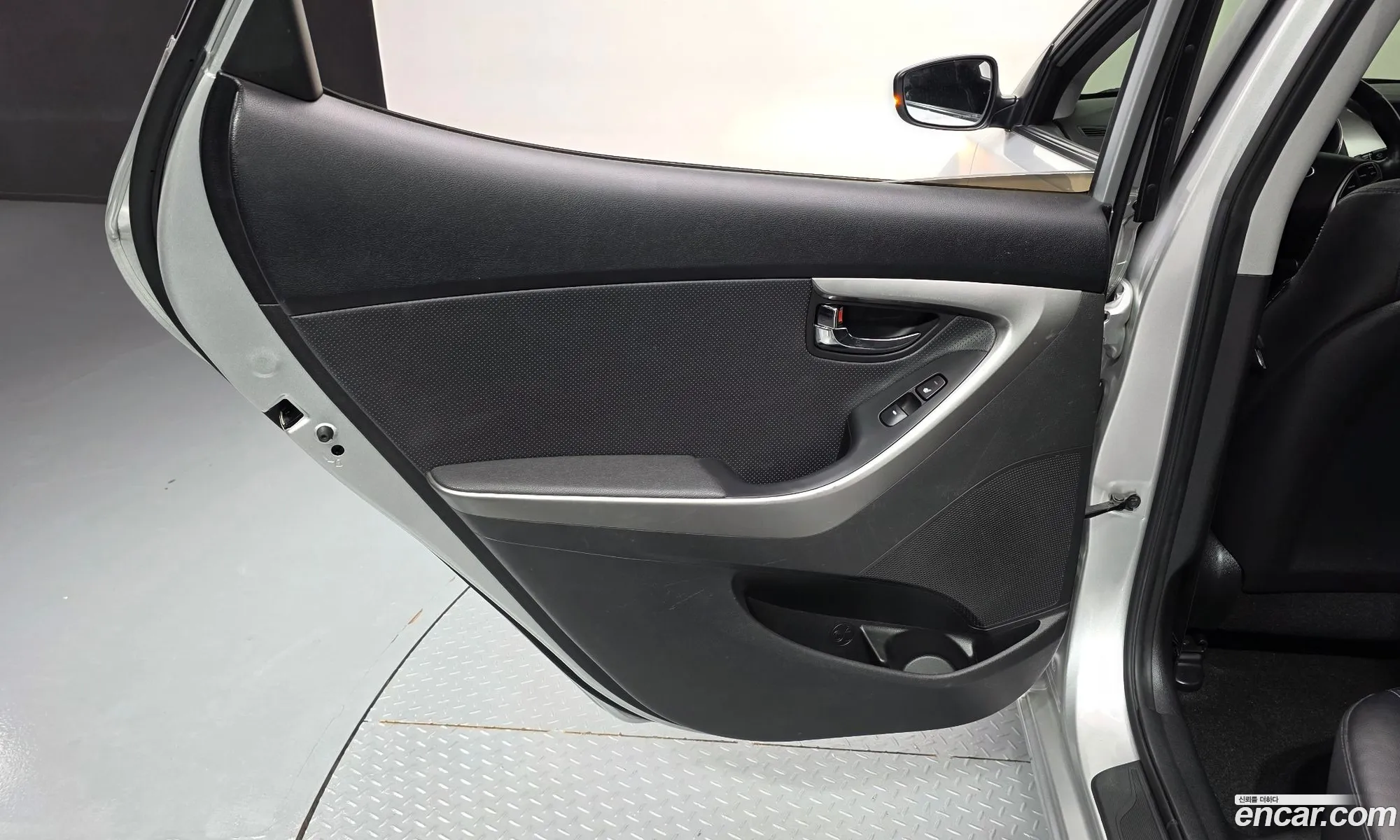 Hyundai Elantra MD 2013 — 2
