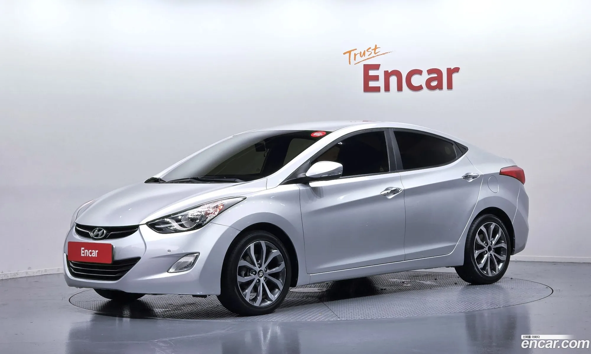 Hyundai Elantra MD 2013 — 24