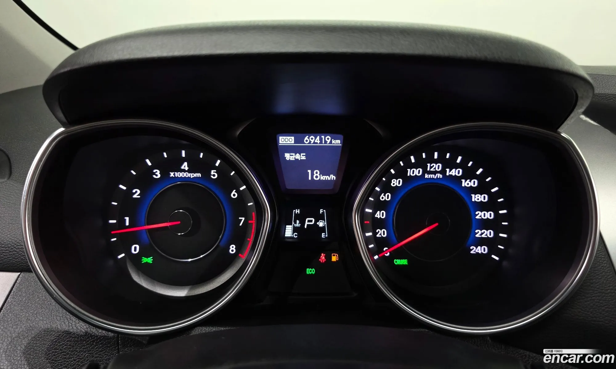 Hyundai Elantra MD 2013 — 25