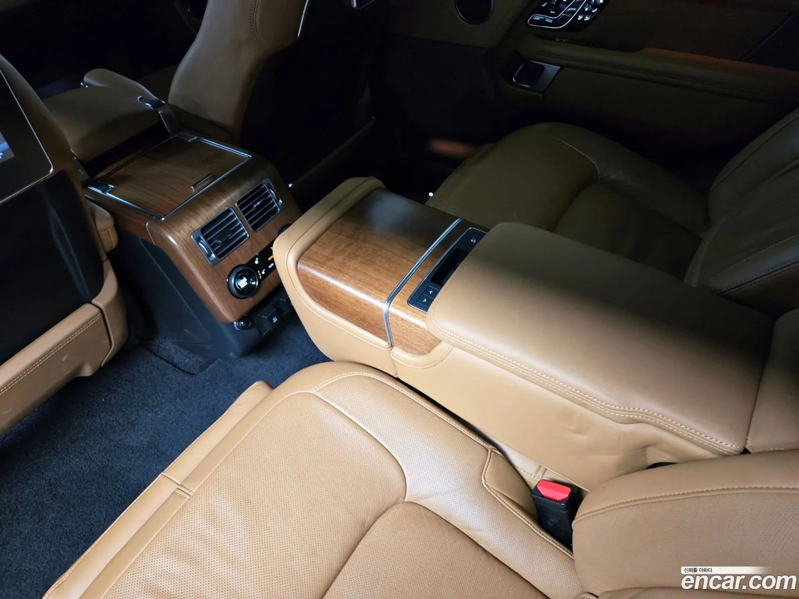 Land Rover Range Rover 2019 SALGA3BE6KA540982 — 14