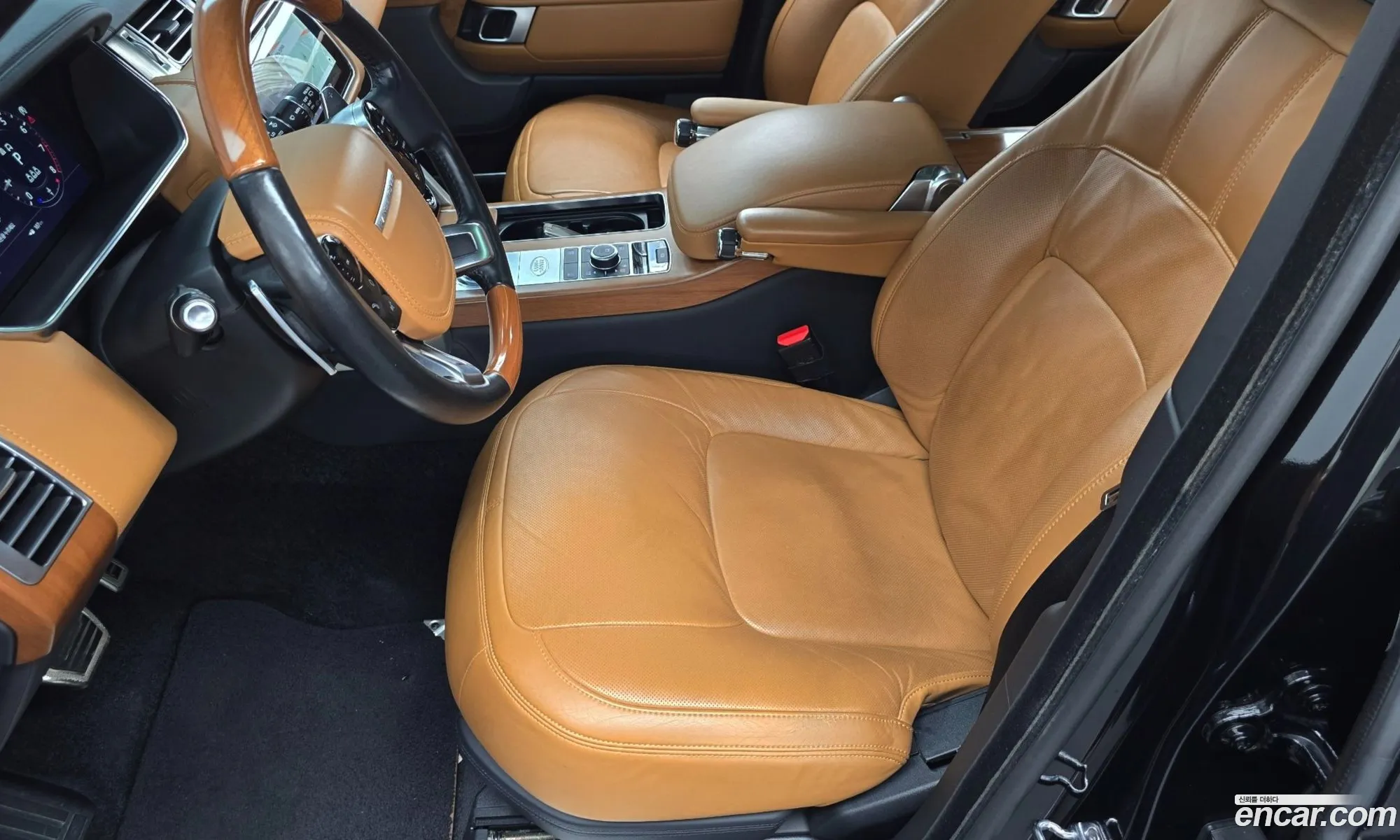 Land Rover Range Rover 2019 SALGA3BE6KA540982 — 19