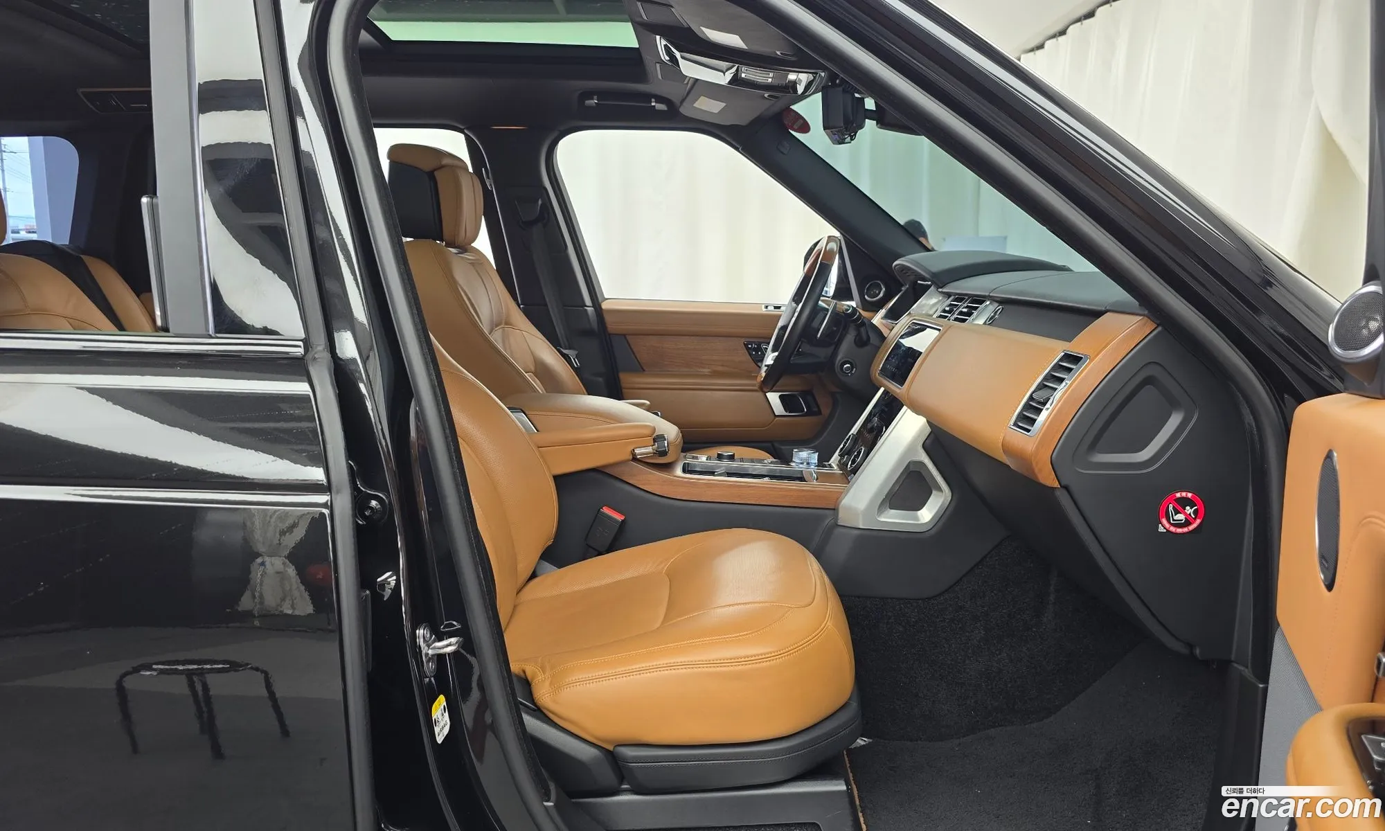 Land Rover Range Rover 2019 SALGA3BE6KA540982 — 10