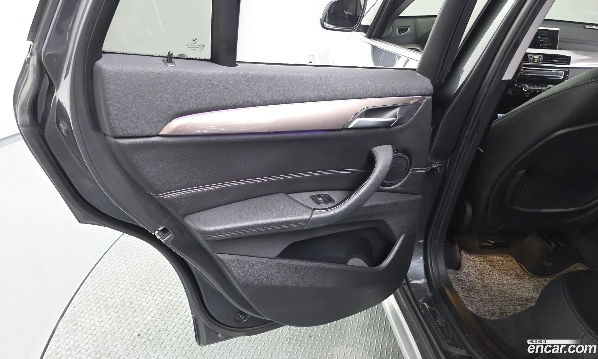 BMW X1 2021 WBA11DG05M5S82298 — 19