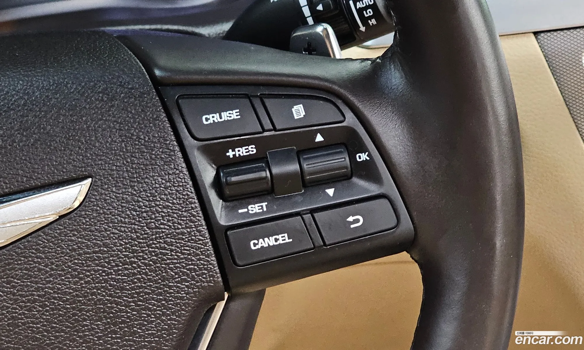 Genesis G80 2017 KMHGL41DBJU243974 — 27