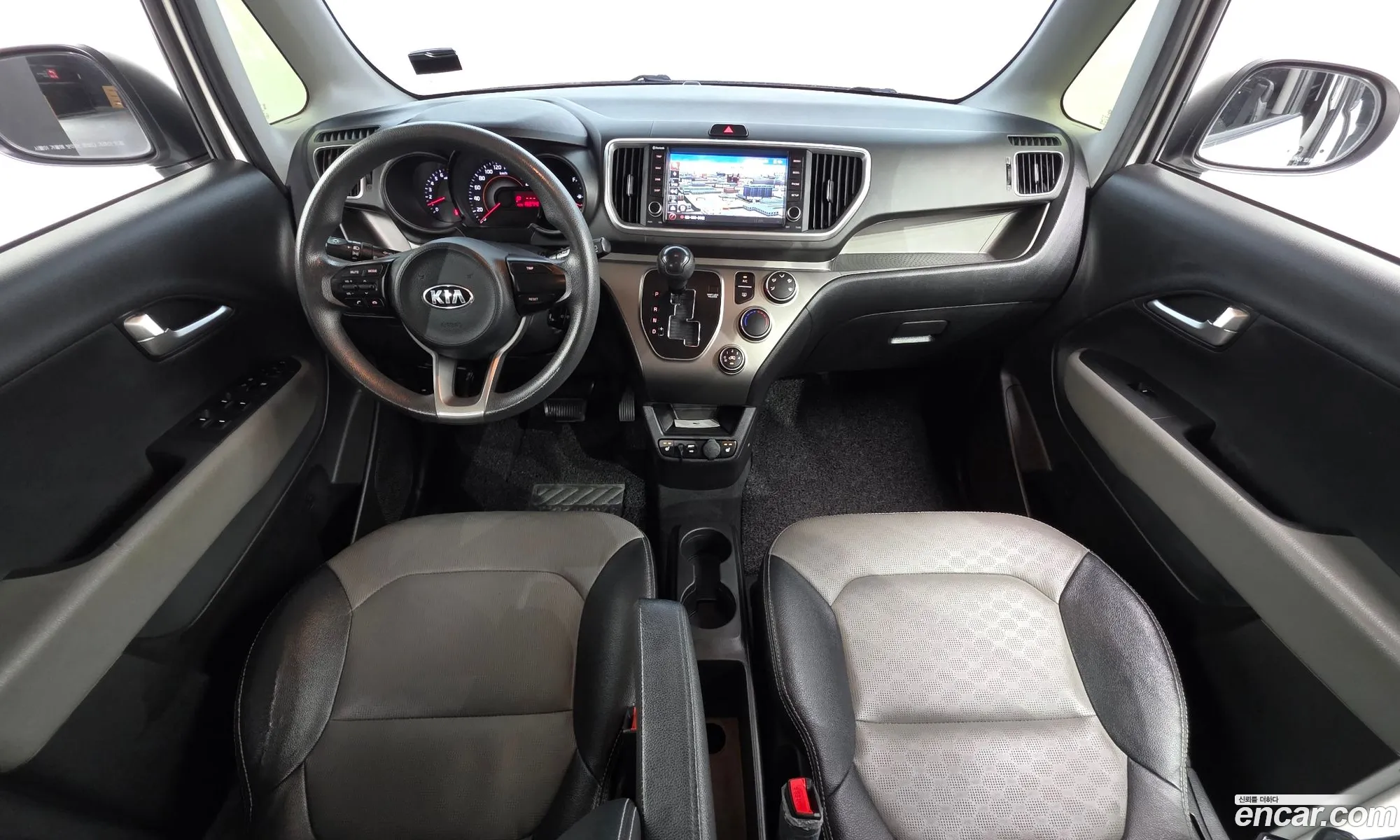 Kia Ray 2019 KNACH811BKT224806 — 4